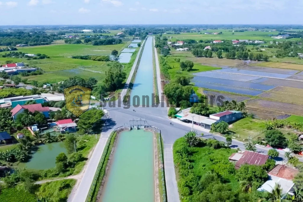 Một kênh đào nhỏ ở Củ Chi