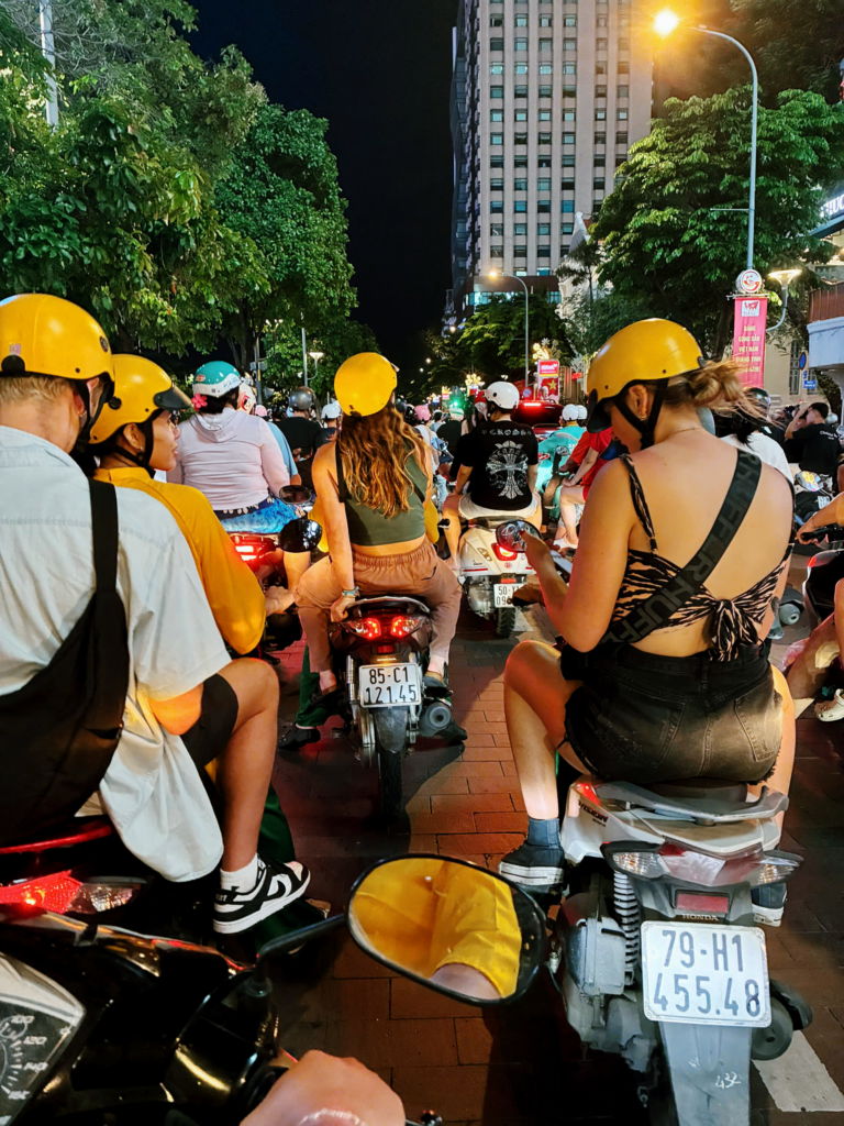 5a983d7f27edaab3f3fc