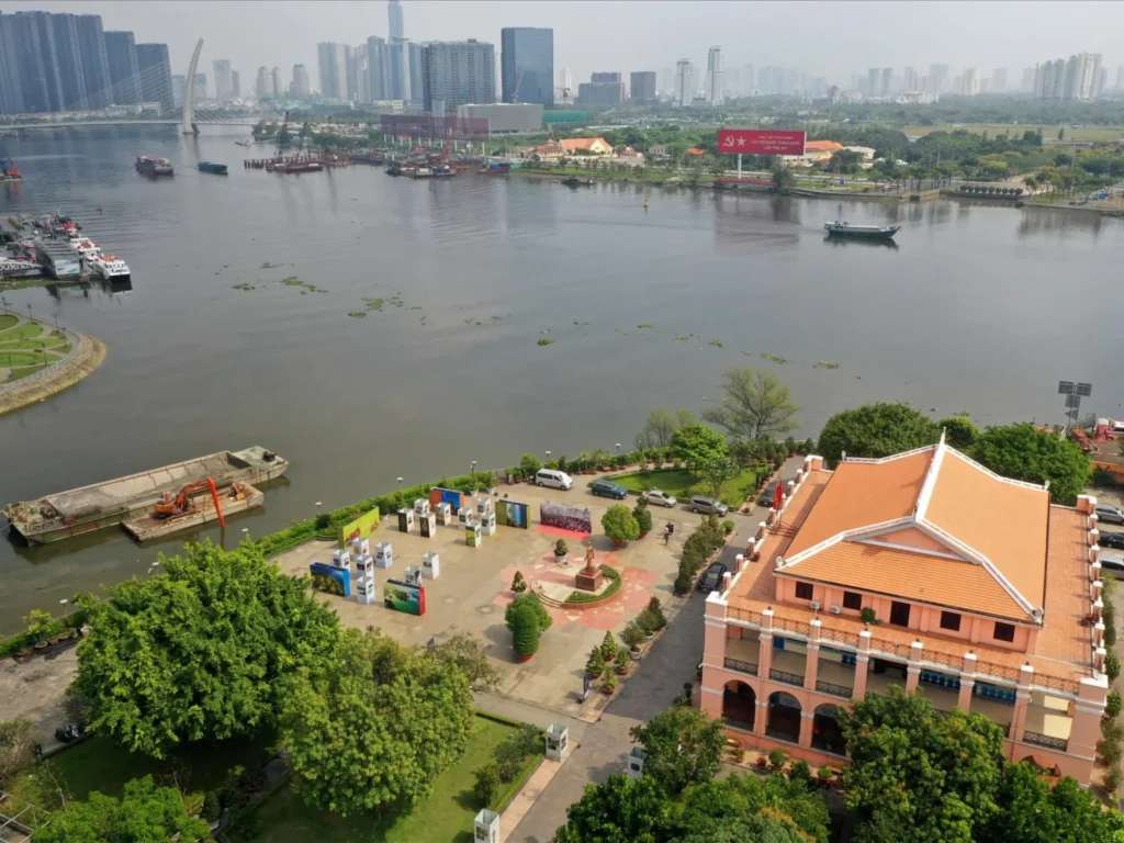 Nha Rong Wharf