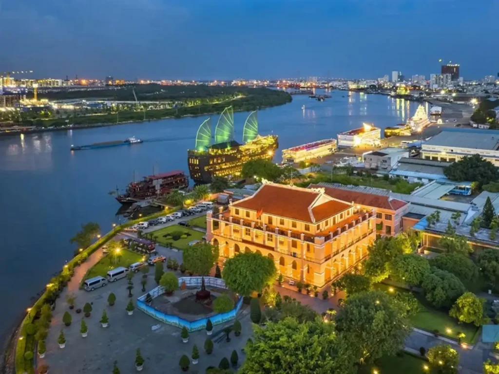 Nha Rong Wharf